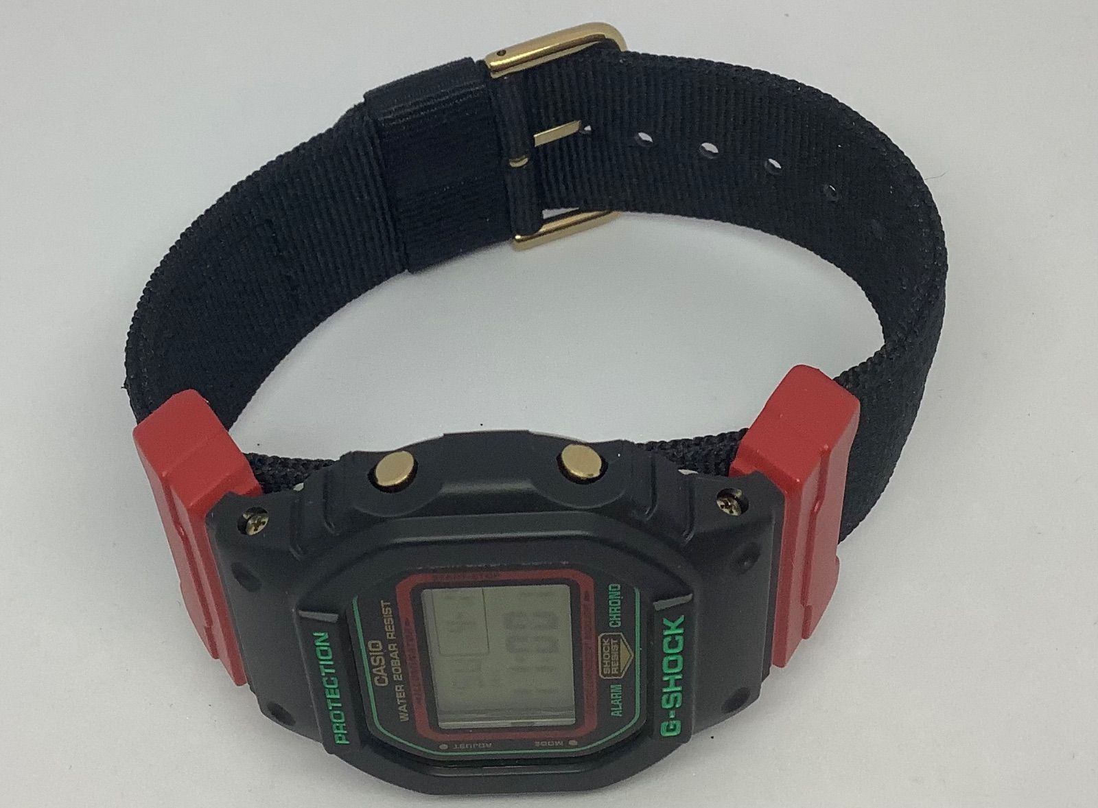 新品未使用品 カシオ(CASIO)復刻版 G−SHOCK DW−5600THC−1JF