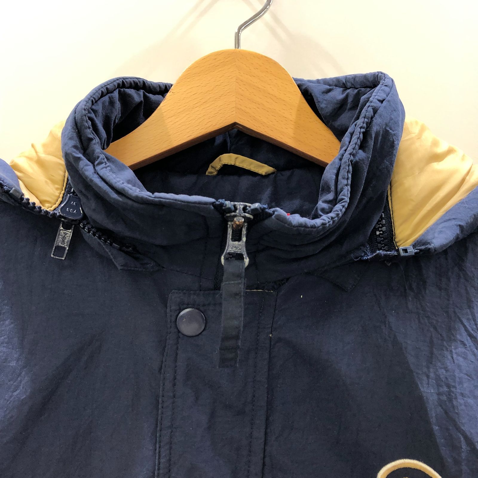 90年代 Reebok NFL ST. LOUIS RAMS ナイロンジャケット reebok リーボック NFL ST.LOUIS Rams ナイロン中綿ジャケット