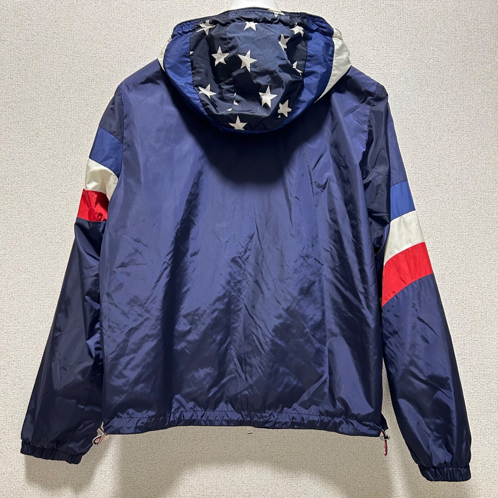 極美品 希少 MONCLER モンクレール 長袖 アウター ジャケット パーカー ワッペン ロゴ サイズ1 S ナイロン トリコロール 星 スター  CAM GIUBBOTTO ネイビー 紺色 タグ付き 春 夏 秋 冬 メンズ レディース ユニセックス - メルカリ