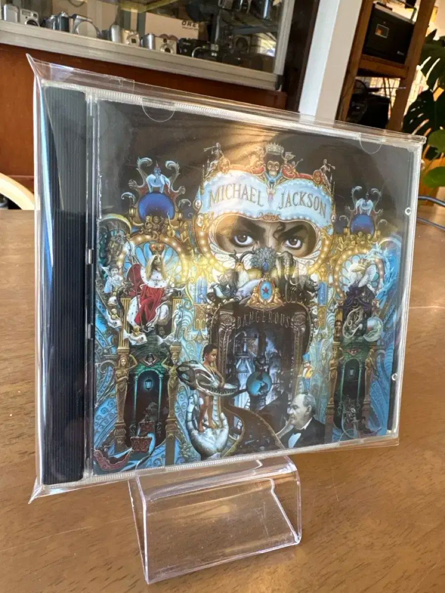 日*5様 マイケルジャクソン 直筆サイン デンジャラス cd 日*5様