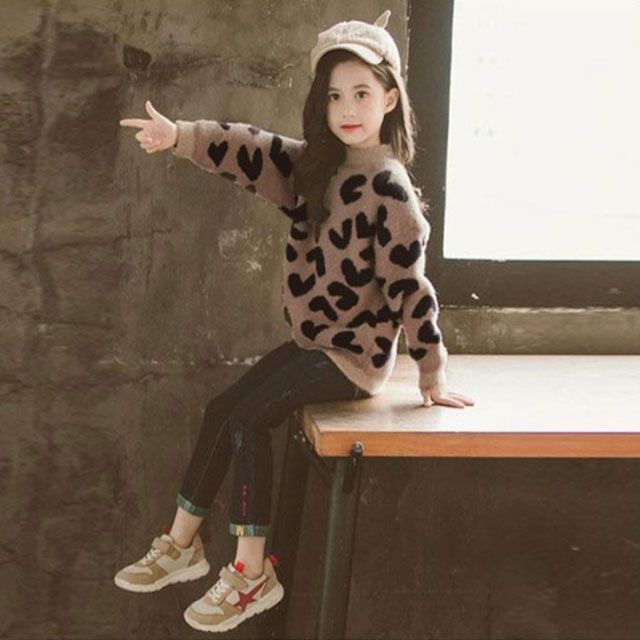 子供服 セーター 女の子 男の子 ヒョウ柄 長袖 ハーフハイネック ニットセーター 子供用 トップス タートルニット ハイネックニット 丸首 キッズセーター モコモコ 起毛 あったか 暖かい 可 zjjj 2759