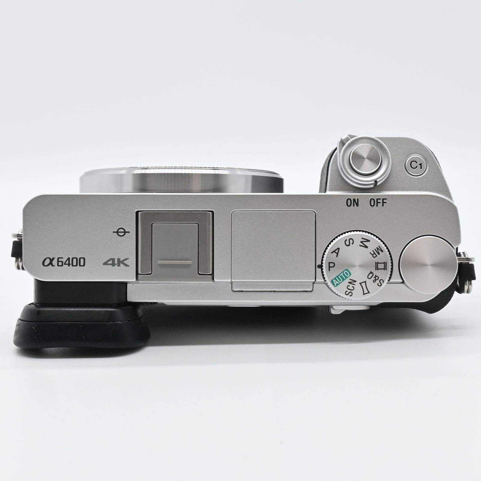 ☆極上品☆SONY α6400 ボディ ILCE-6400 シルバー ショット数