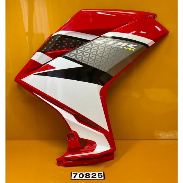 70825 HONDA ホンダ CBR250RR MC51 ミドルカウル サイドカウル 右 64330-K64-N00 赤 白