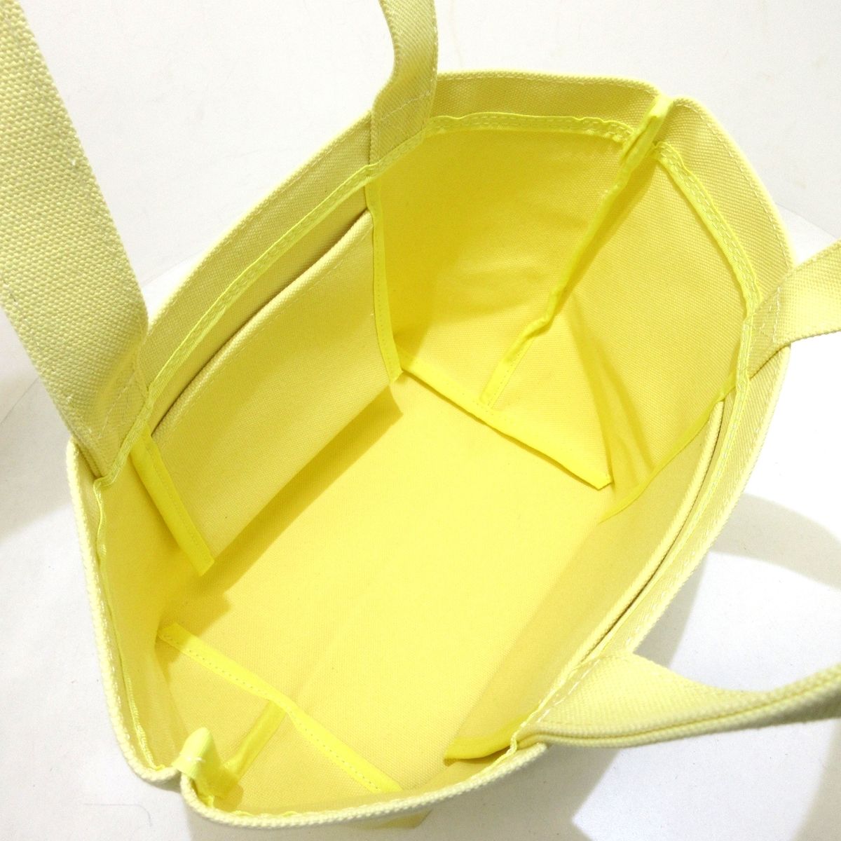 ✨12/15のみお値下げ✨新品‼️ ボナベンチュラ トートバッグM Mイエロー BONAVENTURA(ボナベンチュラ) トートバッグ美品 - イエロー