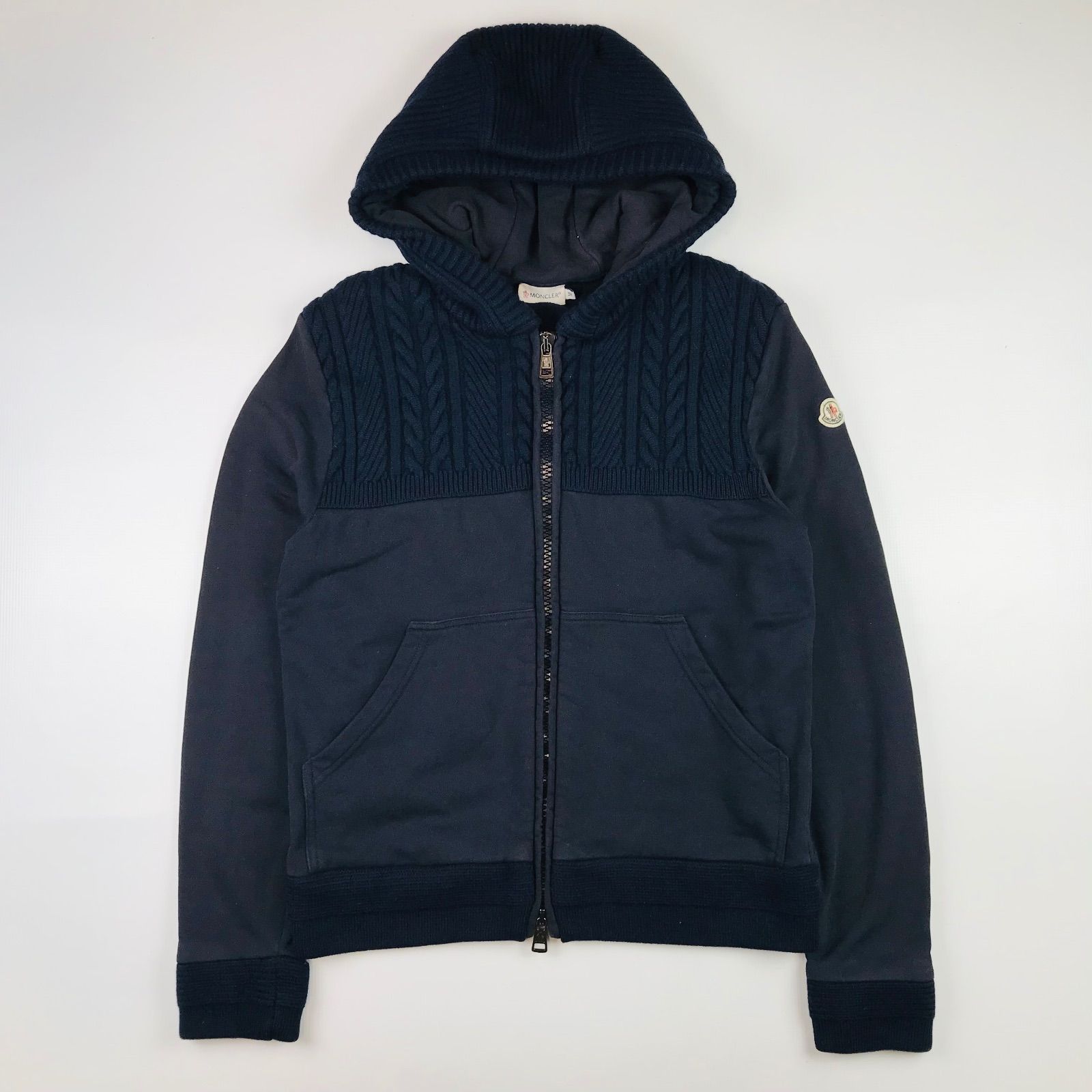 MONCLER☆モンクレール・MAGLIA CARDIGAN メンズ ブランドアイコン