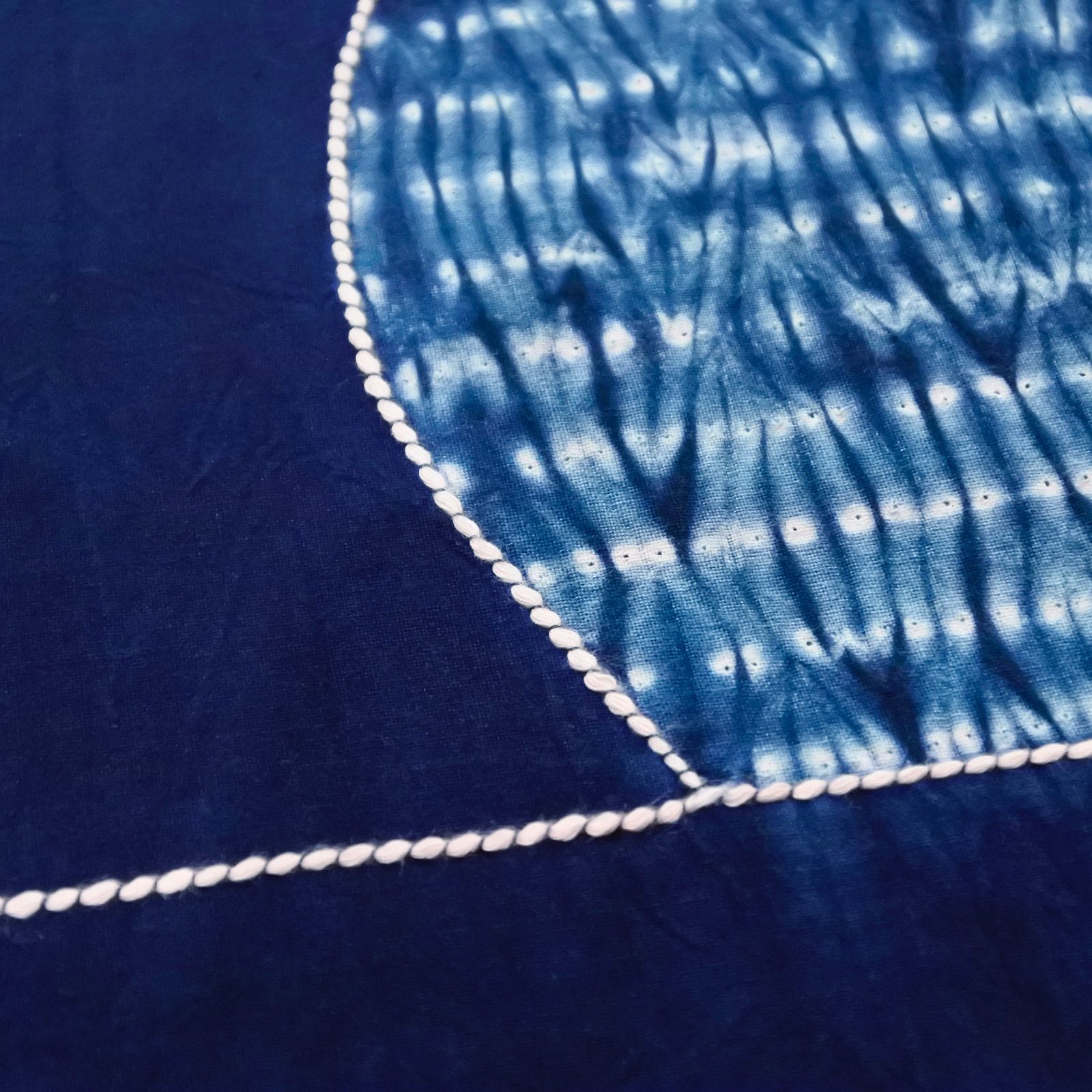 本藍染 手絞り 雲 手染め 手刺繍 風呂敷 雲 マルチクロス 大判