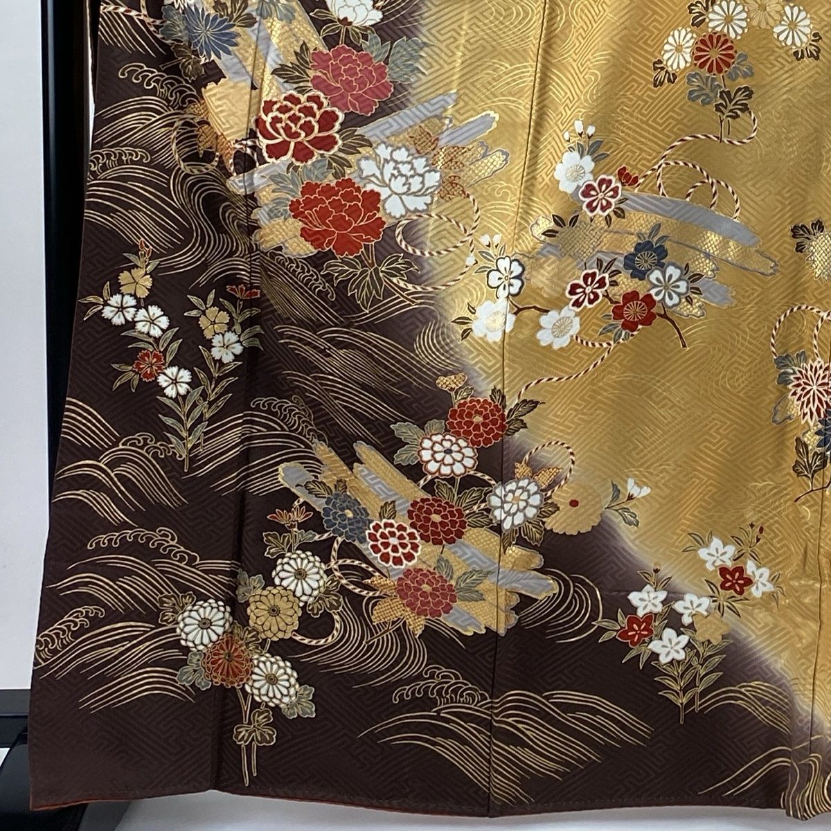 振袖 身丈166.5cm 裄丈67cm M 袷 花筏 波 金糸 金彩 焦茶色 正絹 名品  