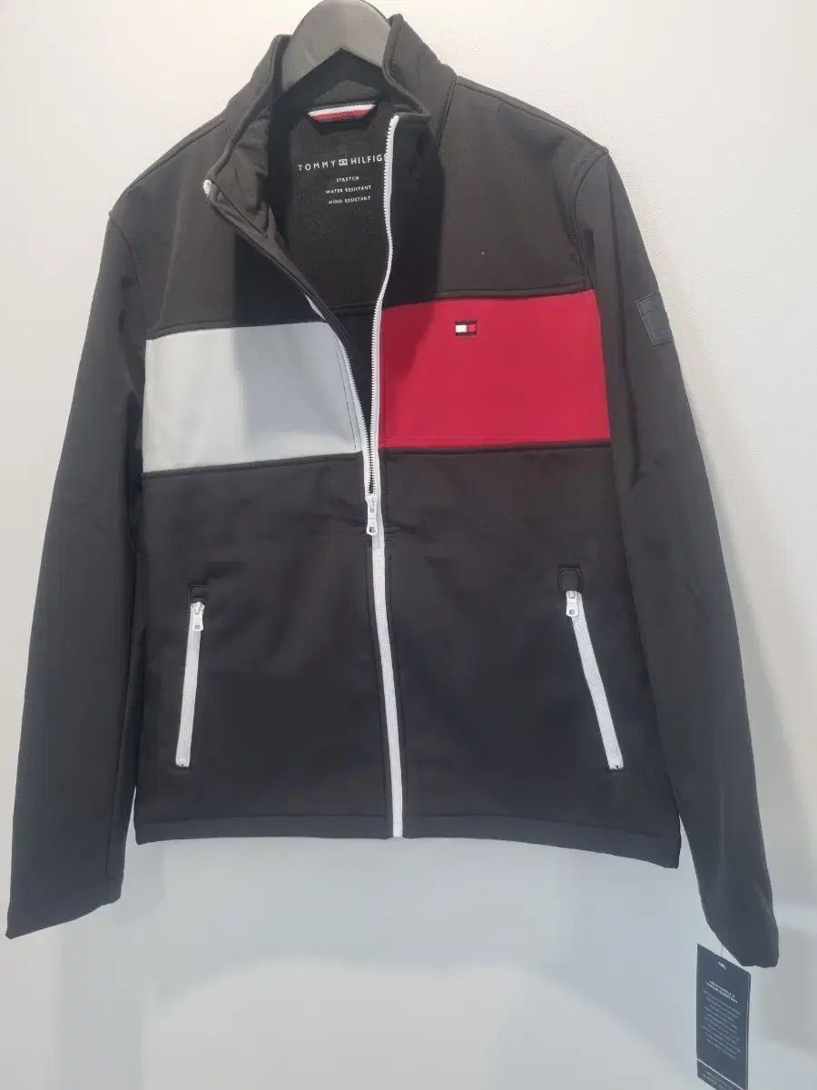 Tommy Hilfiger トミーヒルフィガー メンズ ジャケット 防風 保温 m サイズ 100 ー 105