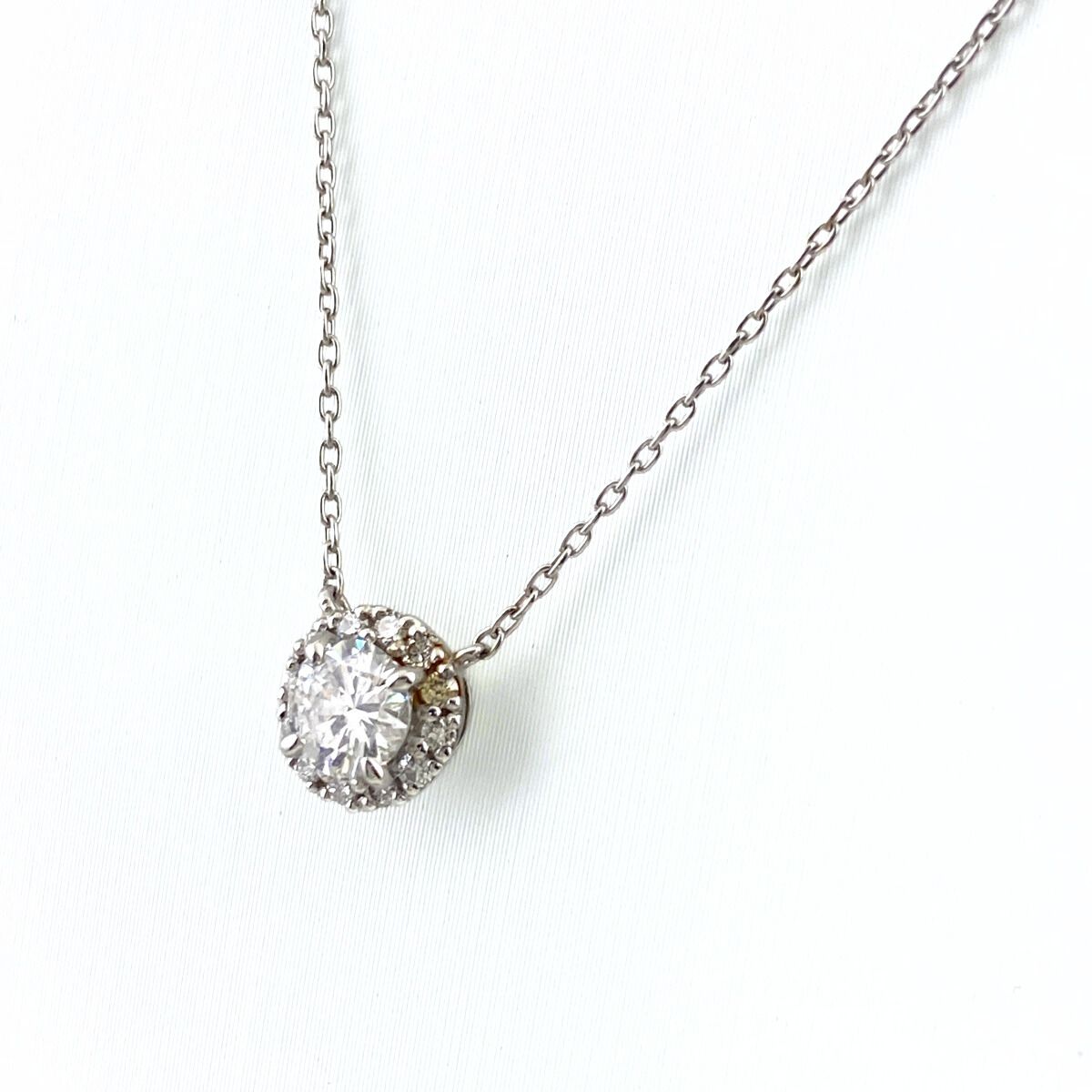 ダイヤモンド デザインネックレス プラチナ メレダイヤ ペンダント  