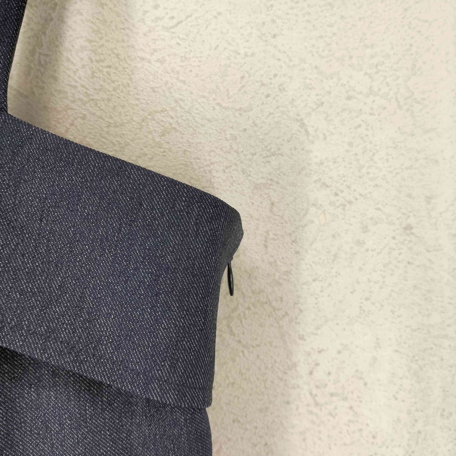 STRATA(エストラータ) 25SS デニムライクペプラムトップス レディース FREE  中古 古着 0423 エストラータ STRATA 25SS デニムライクペプラムトップス