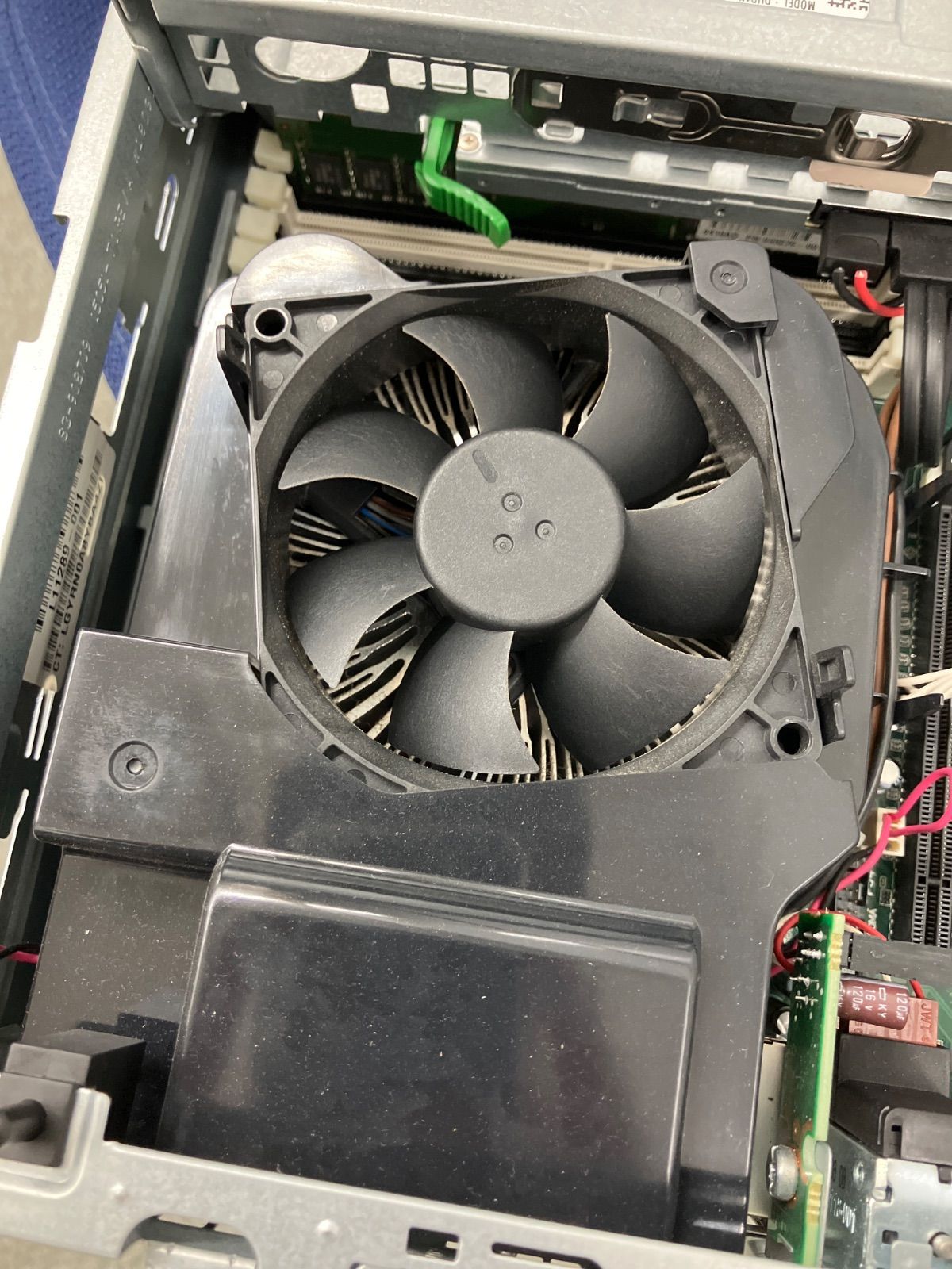 Dell PrecisionTower 3420 第6世代Xeon完動品ジャンク DELL Precision