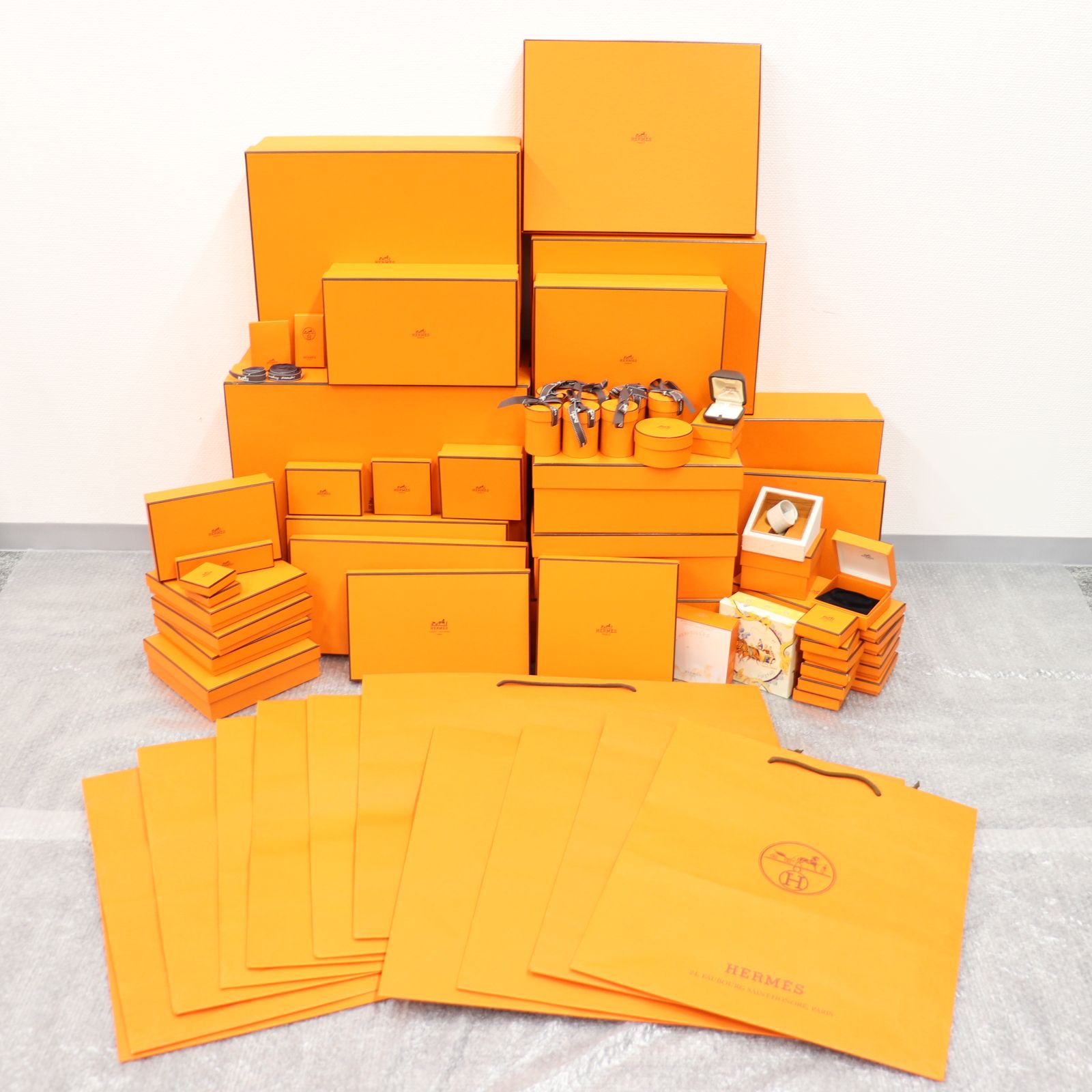エルメス HERMES ジュエリーケース ぶち 時計ケース ジュエリー エルメス HERMES ジュエリーケース ぶち 時計ケース ジュエリー