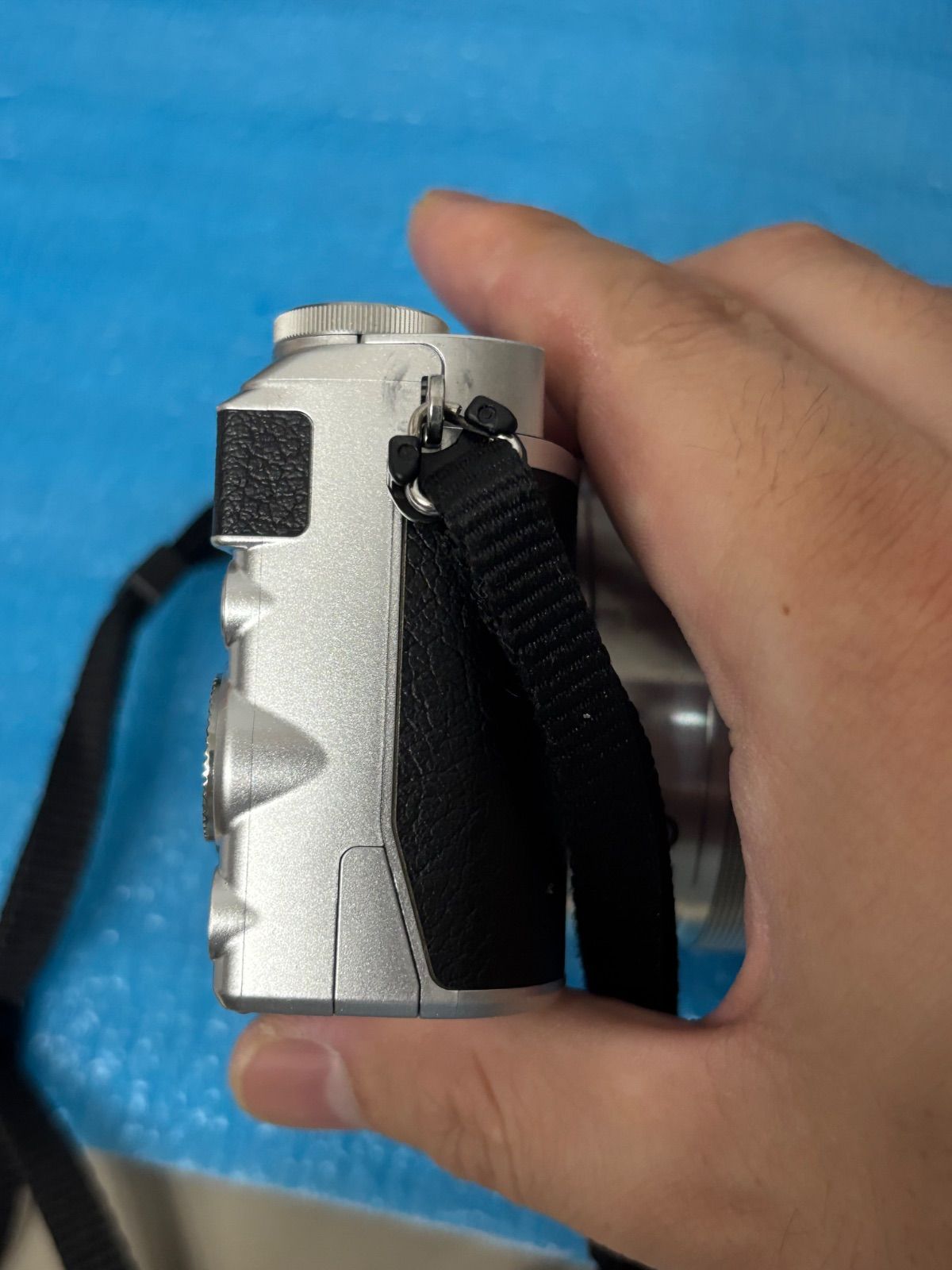 Nikon 1 J5 ミラーレスカメラ10-30mmレンズ付き ニコンワン
