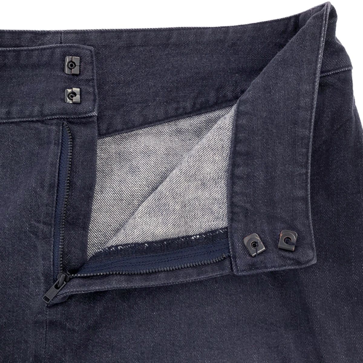 イッセイミヤケ ハート　デニムスカート ISSEY MIYAKE - HaaT ISSEY MIYAKE ハートイッセイミヤケ SAMPLE