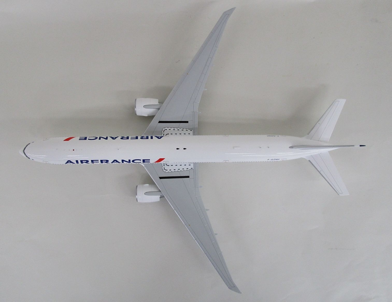 Gemini 1/200 AIRFRANCE B777-300ER F-GZNH G2AFR1282【C】jst062503m