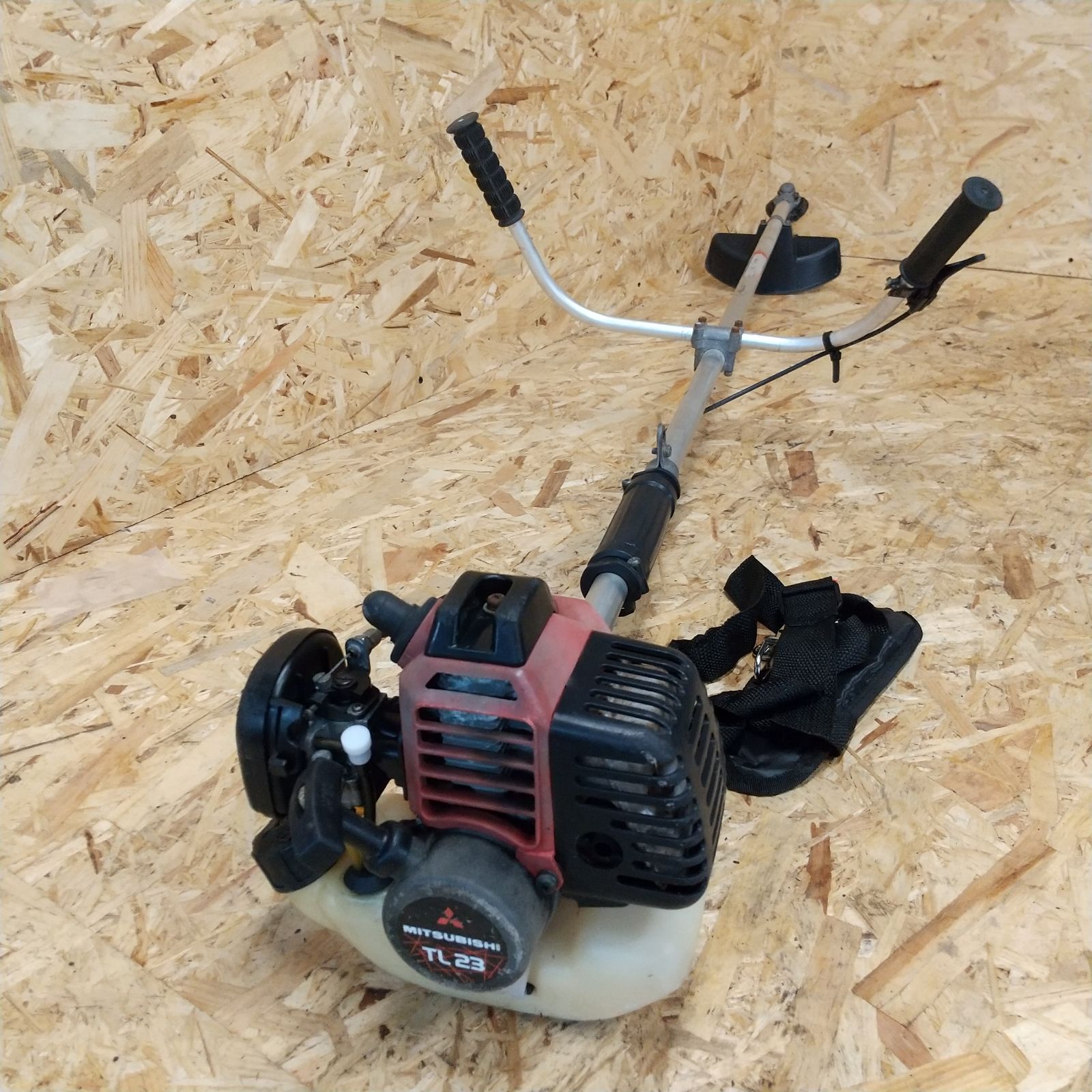 三菱 MITSUBISHI TL231 草刈機 刈払機 三菱 TL23 動作良好 中古草刈機 (詳細画像あり）