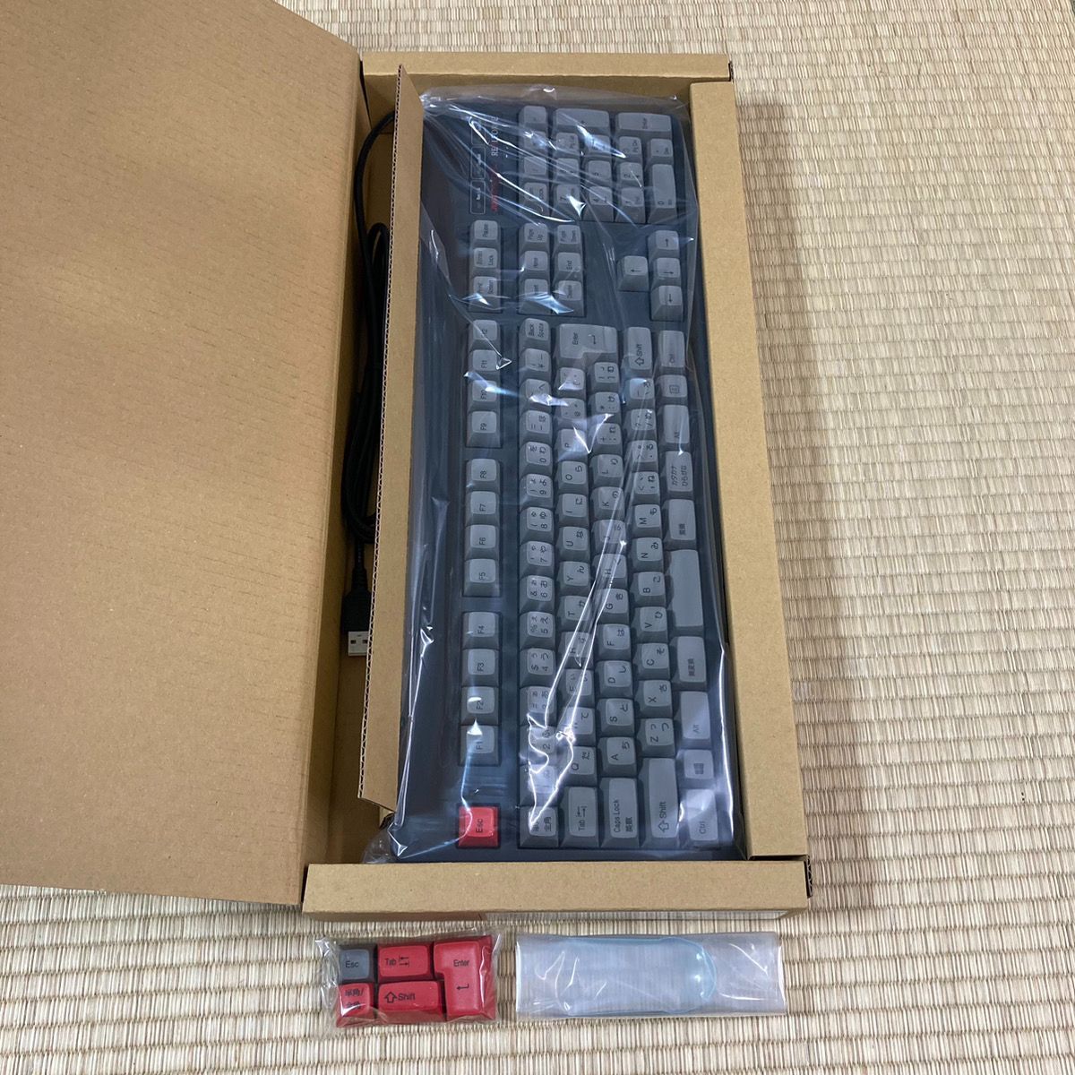 未使用品(オープンボックス)] 東プレ キーボード REALFORCE 108UG