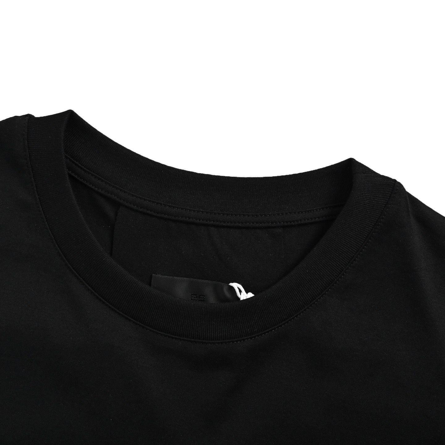 ◆SALE◆直営店◆【GIVENCHY】ユニコーン 刺繍 Tシャツ 今日特価】GIVENCHY 25ss ユニコーンスマイル刺繍 T シャツ