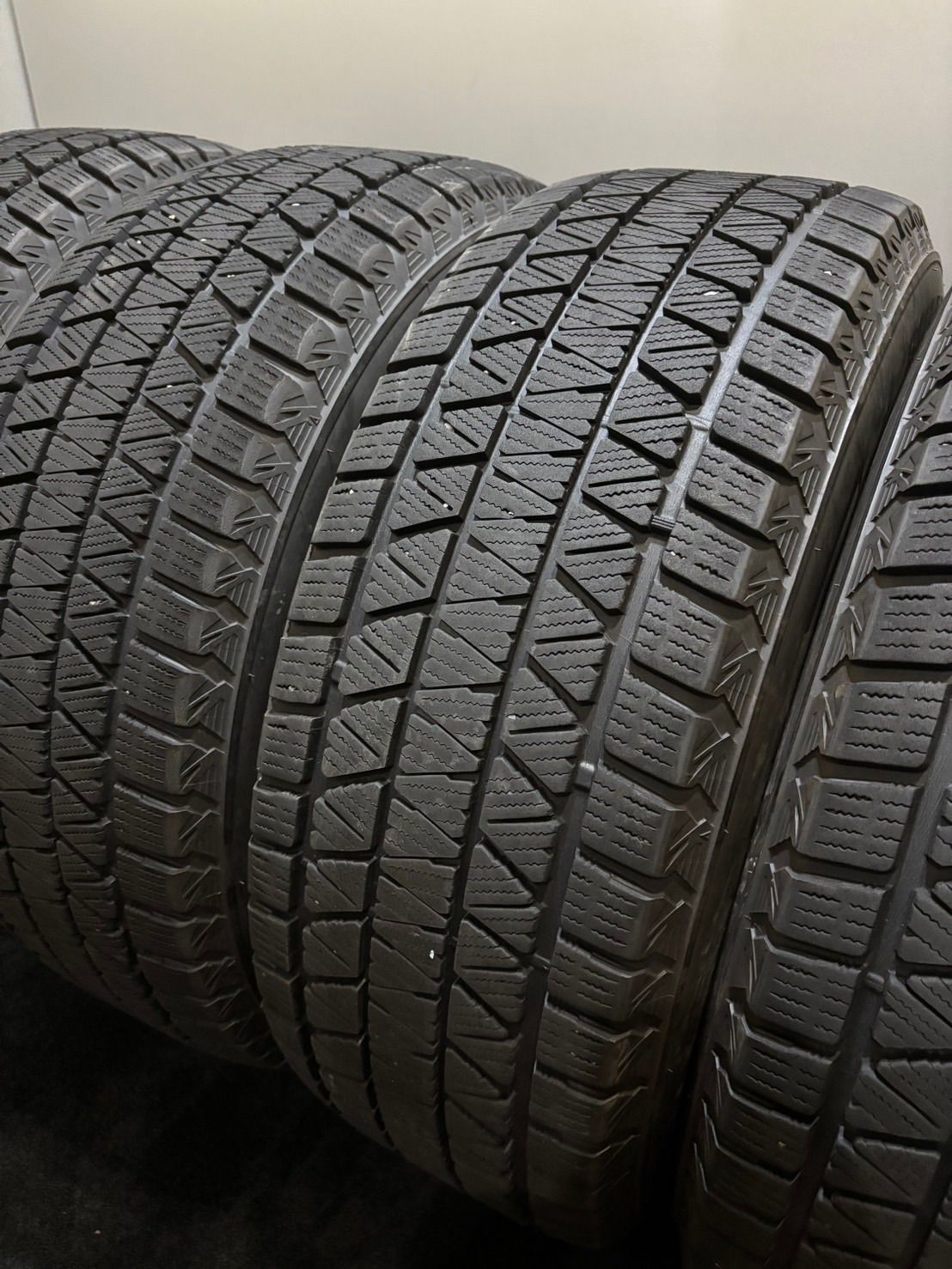 265 65R17 BRIDGESTONE DM-V3 19年 20年製 スタッドレス 4本 ブリヂストン ブリザック ランクル プラド サーフ ハイラックス 南10-K107