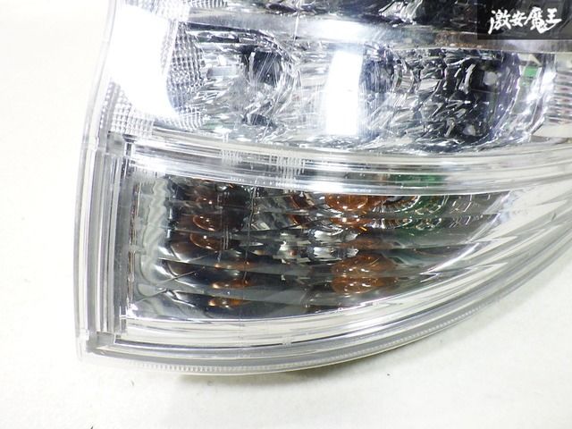 トヨタ 純正 ACR50W ACR55W エスティマLED テールランプ 左右 トヨタ 純正 OP ACR50W ACR55W エスティマ 中期 後期 LED クリア