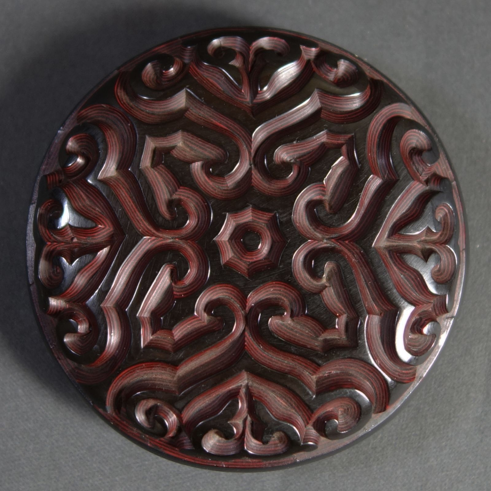 中国 堆黒 屈輪彫 堆黒 香合 共 き 漆器 中国古玩 骨董 古美術 Ca25051701