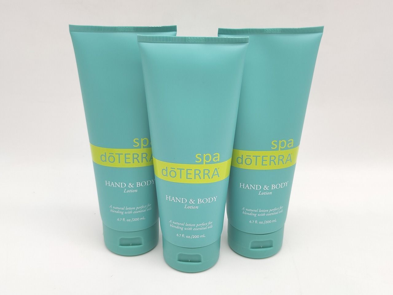 doTERRA ハンド&ボディローション 2本 - メルカリ