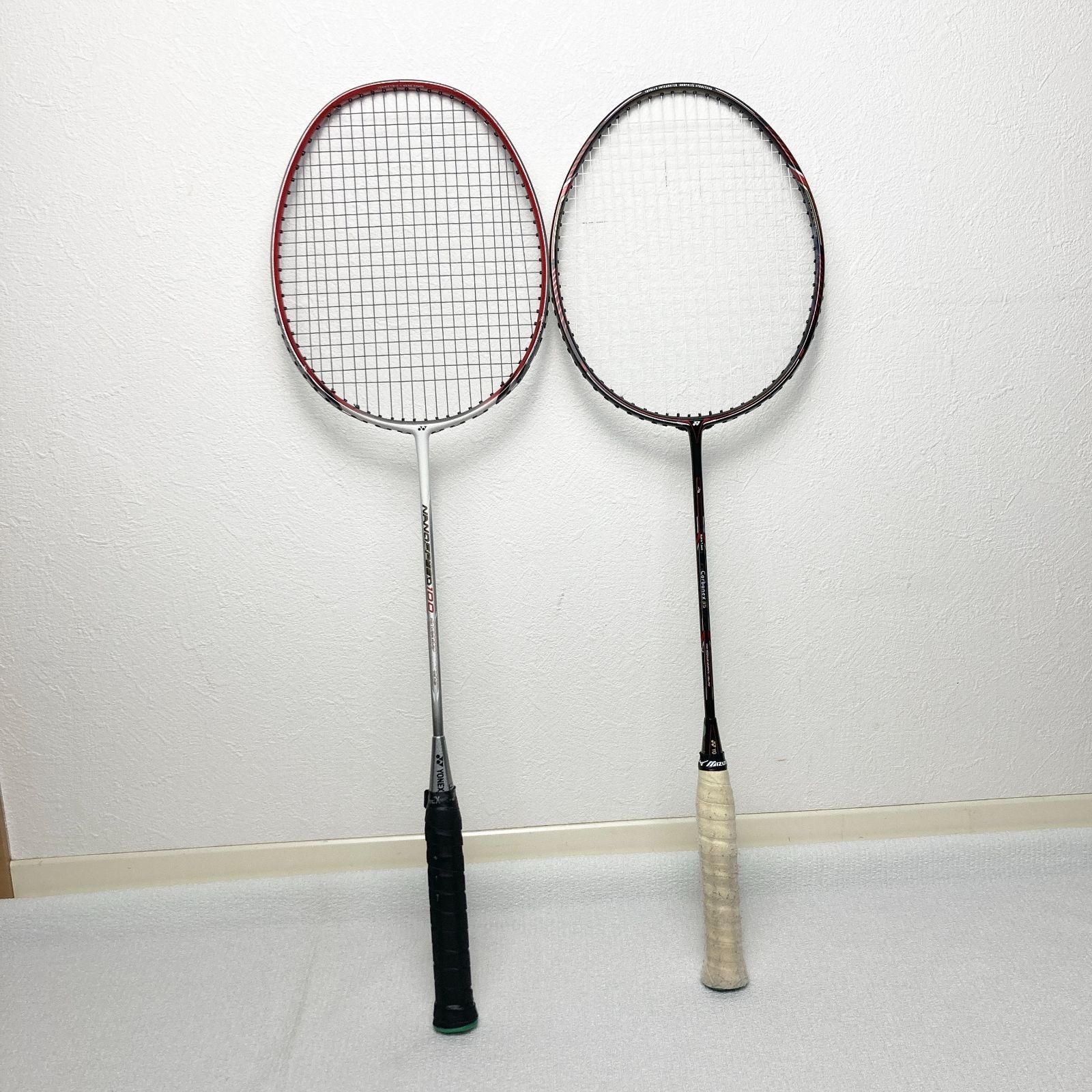 バトミントンラケット YONEX NANOSPEED 100 YONEX CARBONEX35 カーボ