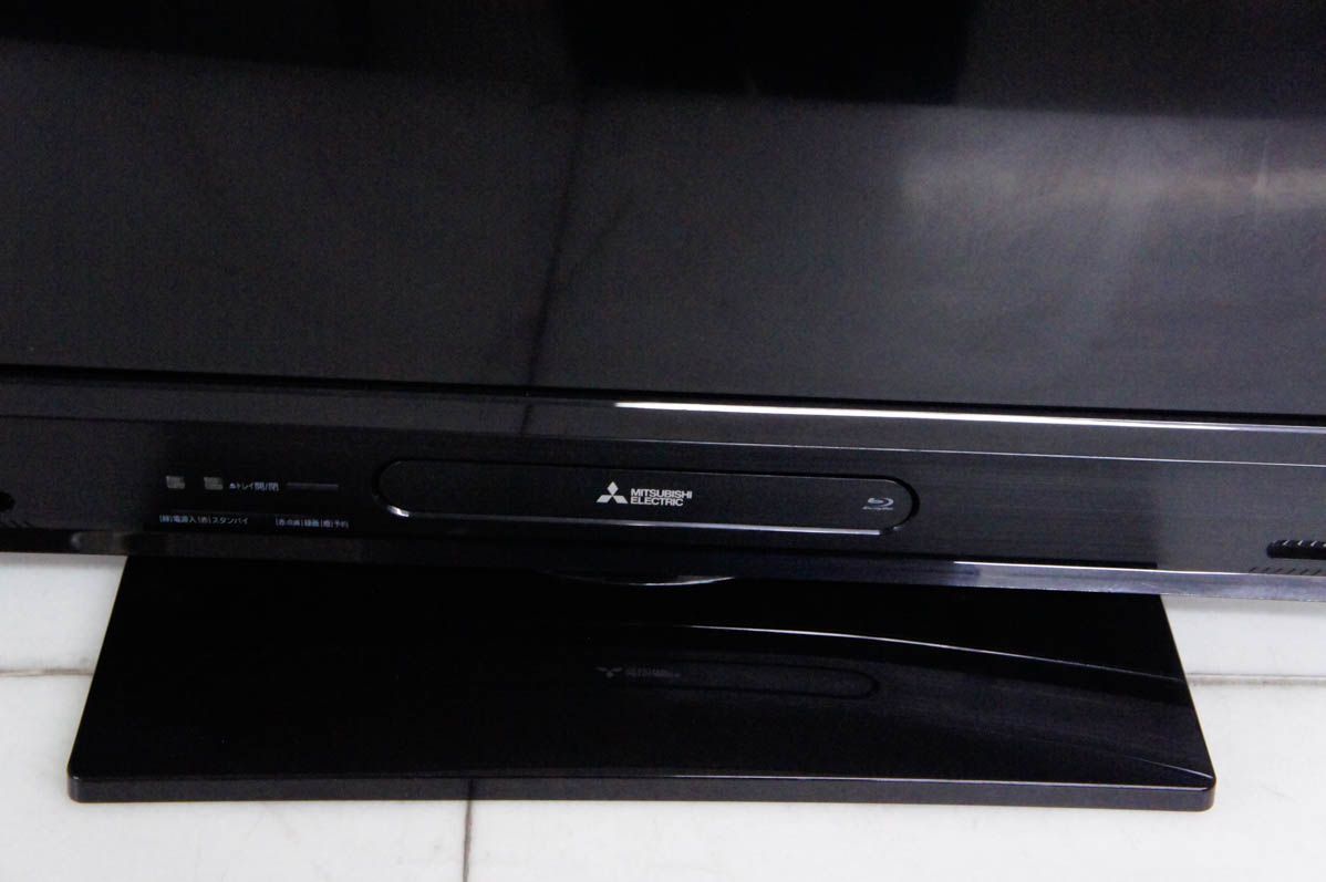 三菱 REALリアル 32 V型 HDD 1 TB内蔵 ブルーレイディスクレコーダー搭載液晶テレビ LCD A BHR 9