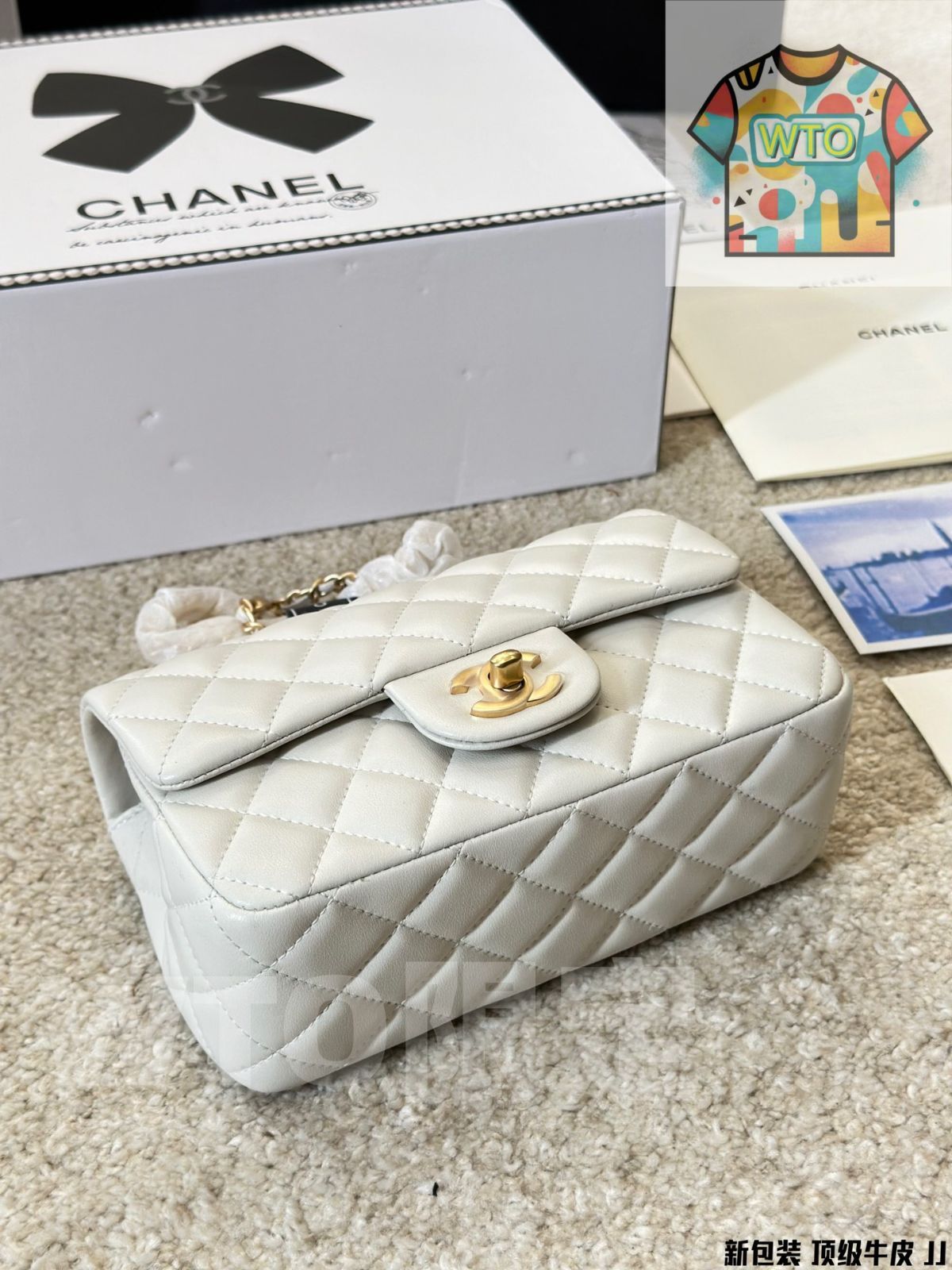 CHANELバック 今日WTO】Chanel シャネル クラシック フラップ バッグ 象徴的な