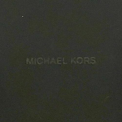 MK-404 MICHEAL KORS iPhone13 ケース パール