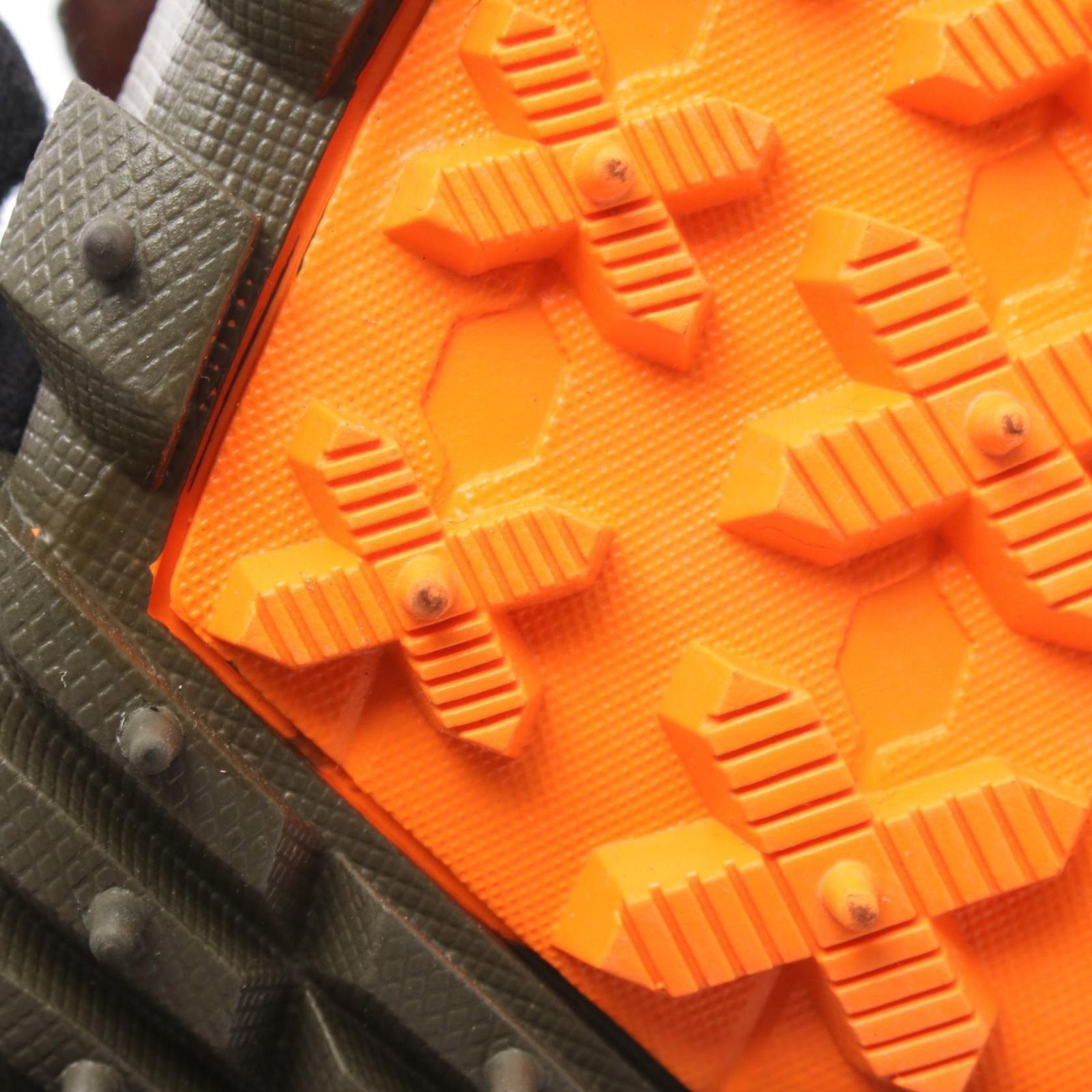 モンクレール MONCLER サンダル TRAILGRIP VELA 4L00010M405424143  