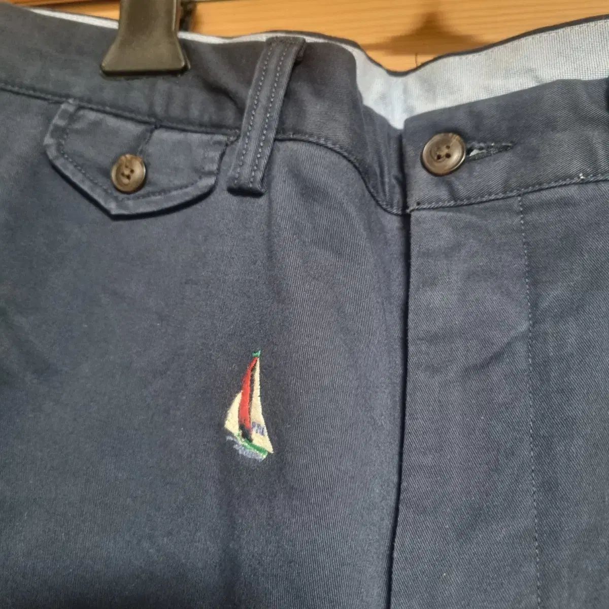 ヨット刺繍 チノネイビー