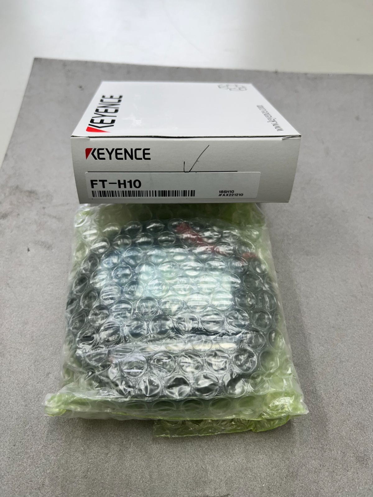 【本物保障】 キーエンス センサ FT-H10