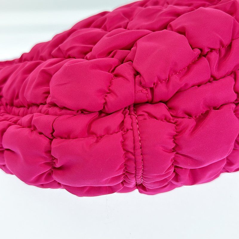 COS キルトミニバッグ　ピンク COS Quilted Mini Bag コス キルティング ミニショルダー バッグ