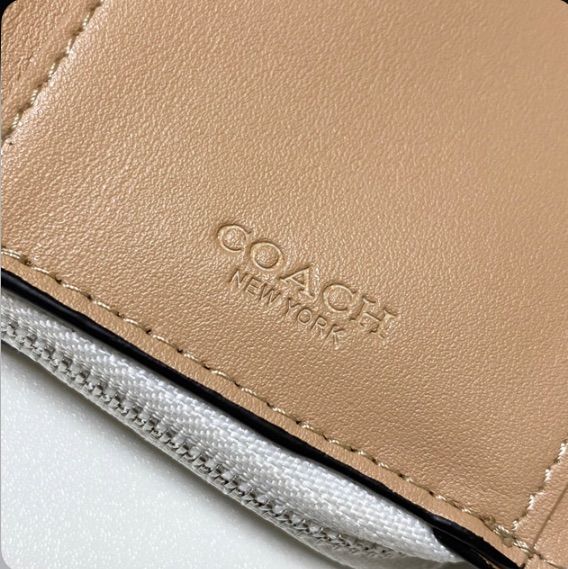 ♥新品/未使用♥ COACH スモール 3つ折り財布 ミッドナイト C4527