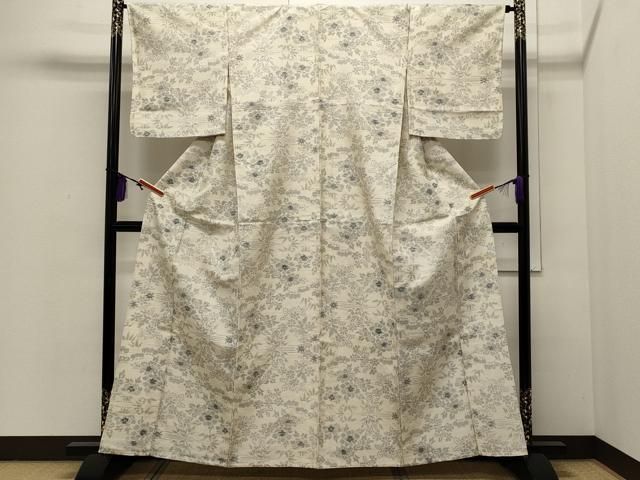 単衣 紬 華文様 正絹 k491 平和屋着物▽上質な紬 単衣 草花文 正絹 逸品 CAAW1342xi - メルカリ