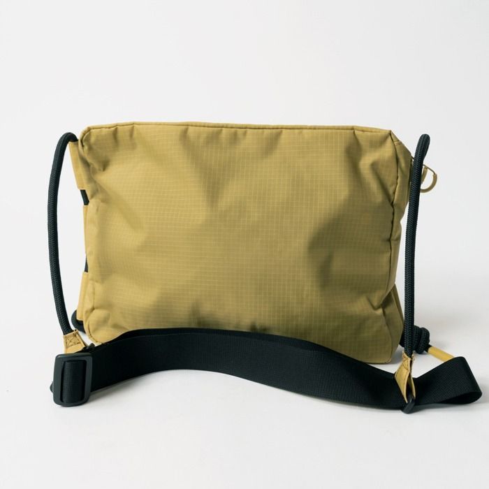 HUNTER ショルダーバッグ TRAVEL RIPSTOP UBC1515NRS - メルカリ