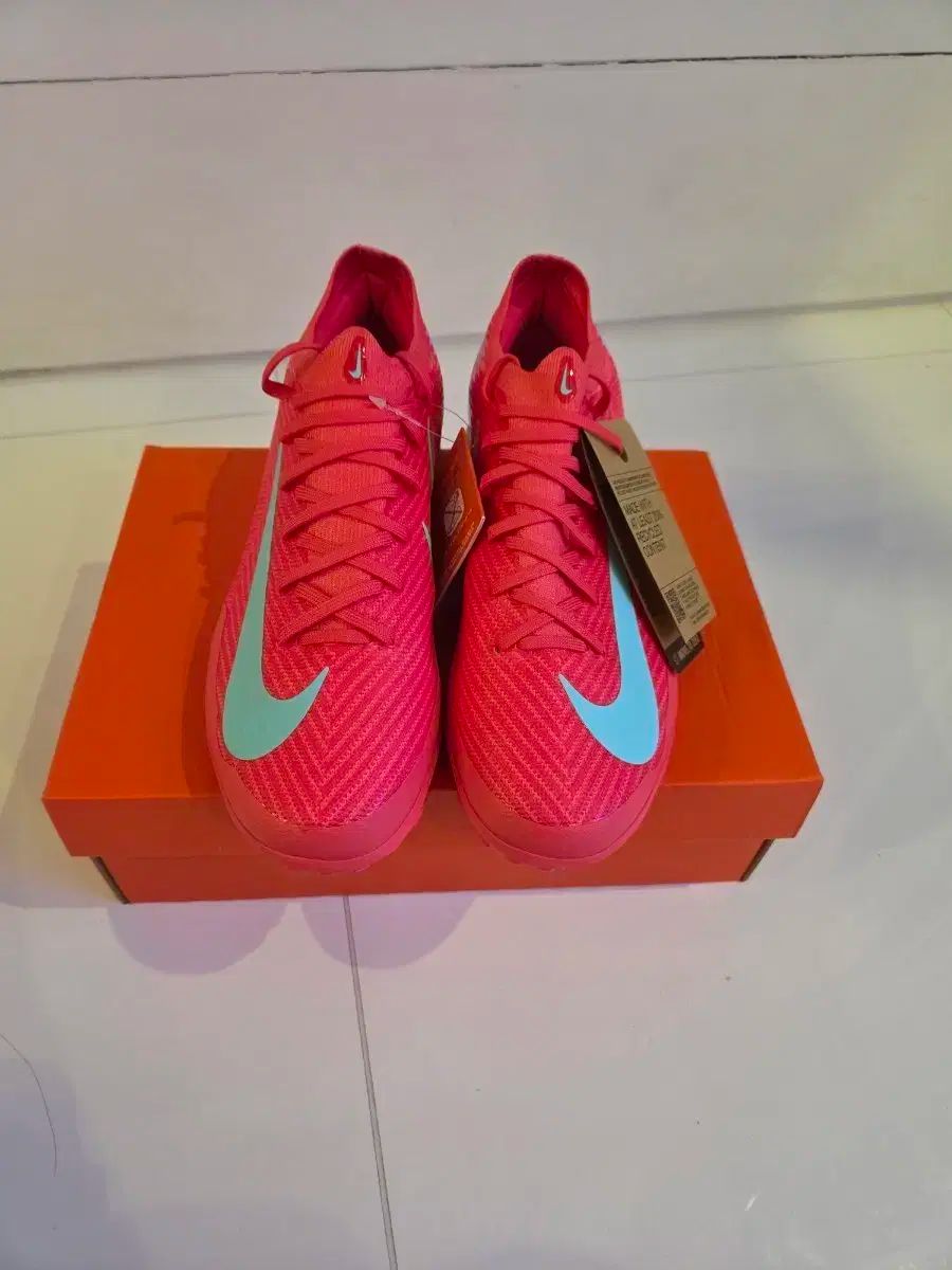 NIKE ナイキ ヴェイパー 16 プロ TF 265mm