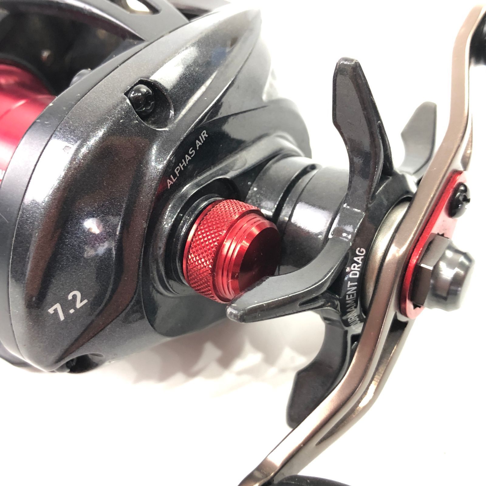 ダイワ　アルファス　AIR　72　右巻き　中古品 ダイワ アルファス AIR エア 7.2R ベイトリール 右巻き 中古品 | DAIWA