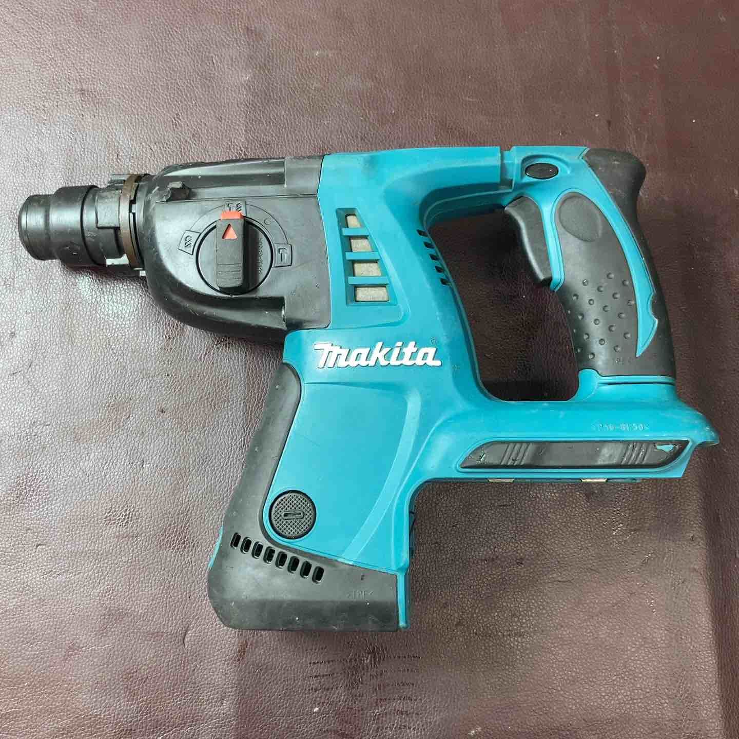 品 マキタ makita 36V 26mm コードレスハンマドリル HR261DRDX 東大和店