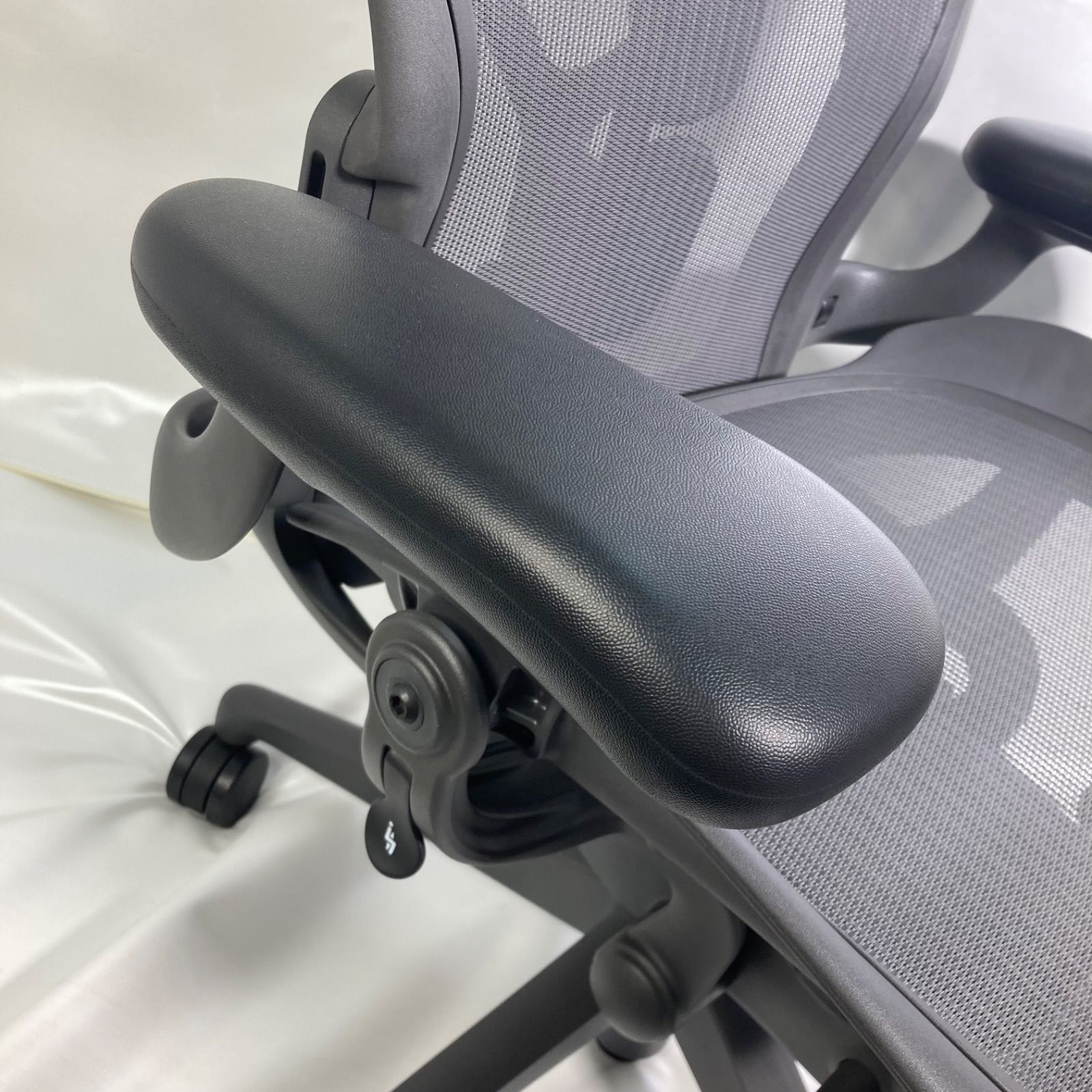 アーロンチェア