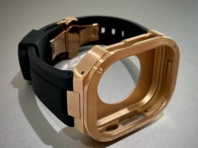 ブラックローズ AppleWatchカバーケース 脱着 簡単 保護 49㎜ Ultra カスタム ステンレス ベルト ラバー バンド アップルウォッチ対応