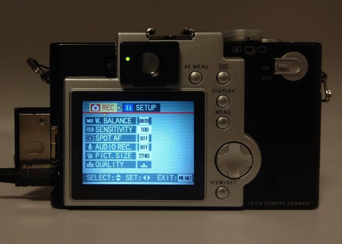 美品 Leica DIGILUX 1 液晶フード付き LL4028#Z8892 美品 Leica DIGILUX 1 液晶フード付き LL4028#Z8892 - メルカリ