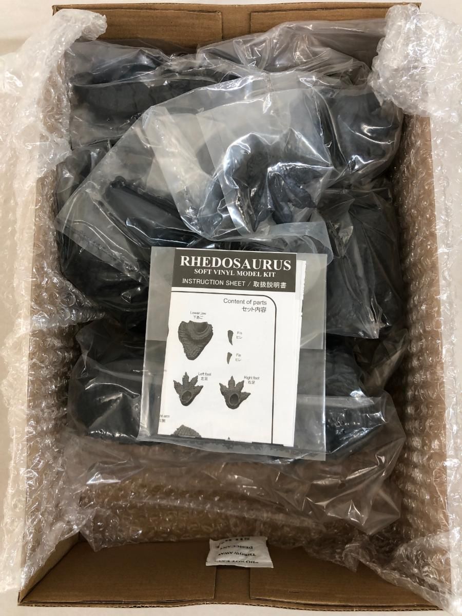 リドサウルス 全高約320mm 未塗装組立 ソフビキット Amazon | スターエーストイズ リドサウルス 全高約320mm 未塗装