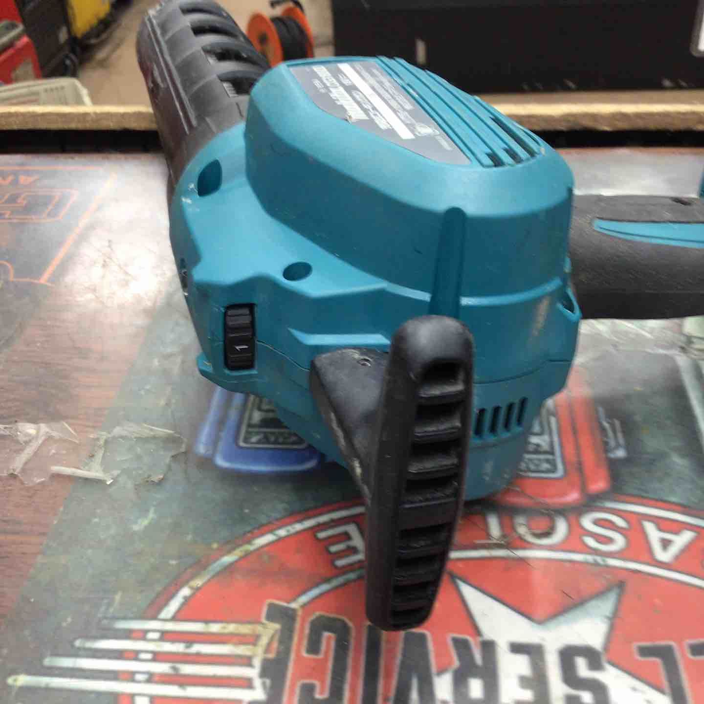 CG180DZ