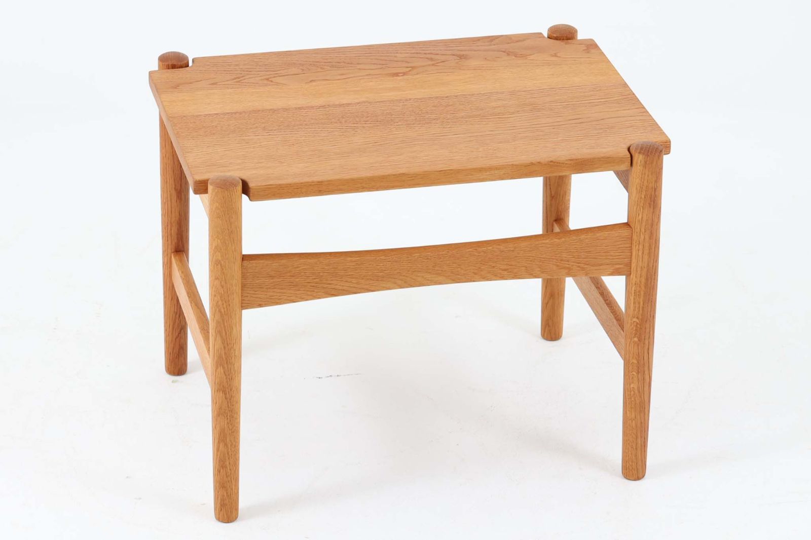 Hans J.Wegner（ハンス・J・ウェグナー） AT50 サイドテーブル