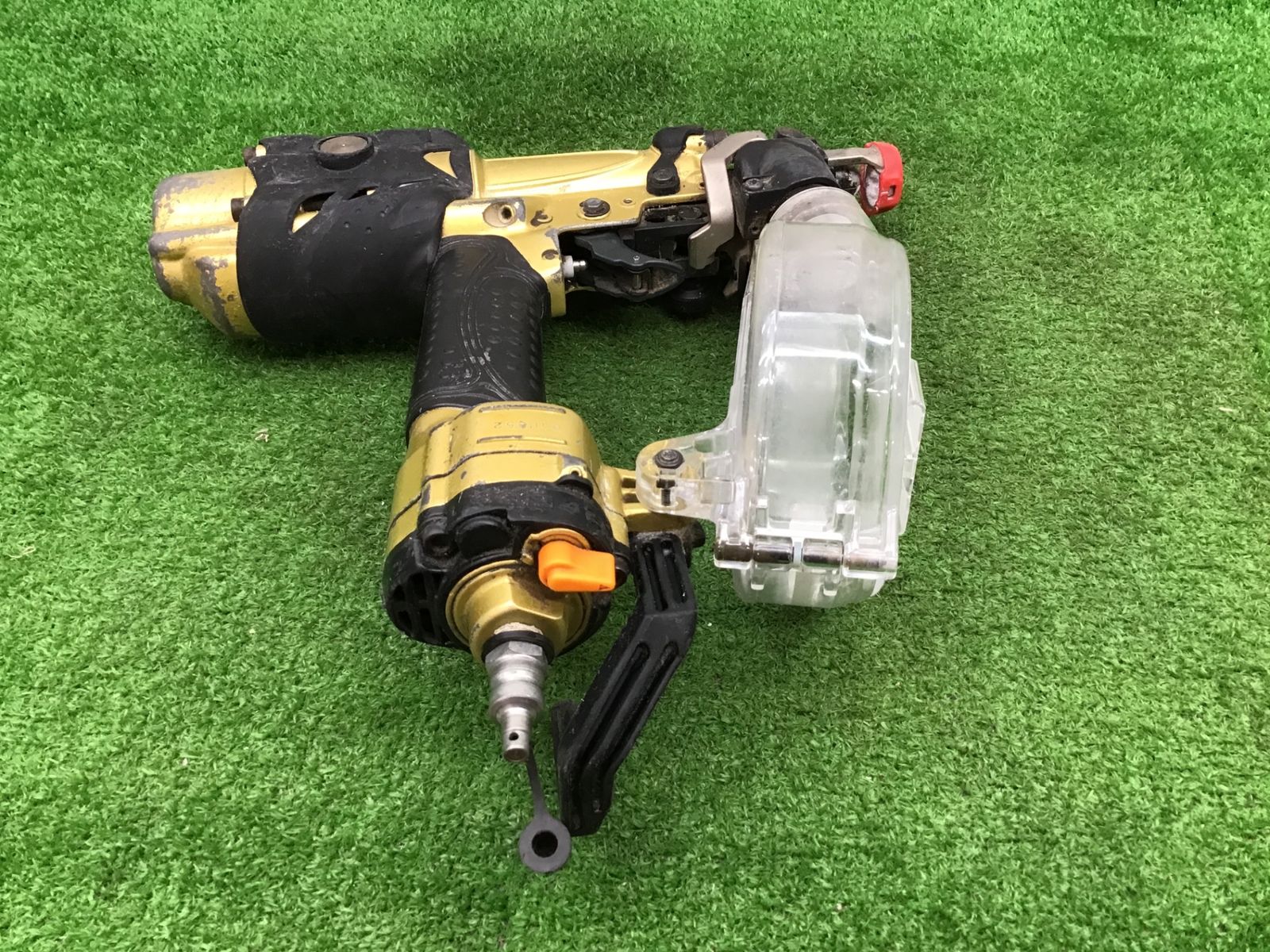 送料無料 Bランク ハイコーキ HIKOKI 旧 日立工機 高圧エアネジ打ち機 WF3H アクトツール富山店 C