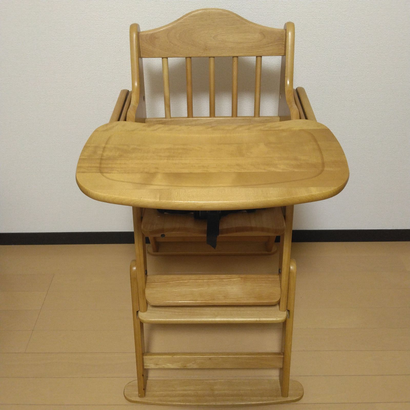 【美品】澤田木工所　ハイ&ロー　2way　ハグハグチェア ハイ&ロー2WAYハグハグチェア | 西松屋オンラインストア