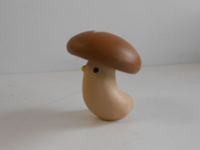 ♯Lni18CZ きのこいんこ しーくれっと入り 全8種 幻のキノコインコ 全8種類 コンプリートセット - メルカリ