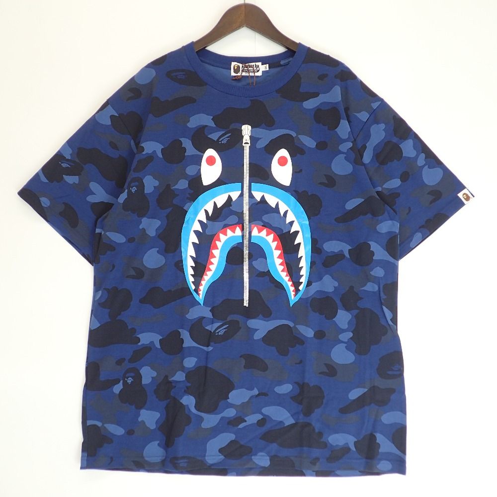 A BATHING APE アベイシングエイプ ﾌﾞﾙｰ ｶﾓﾌﾗ ｼｬｰｸ ﾌﾟﾘﾝﾄTｼｬﾂ 2XL